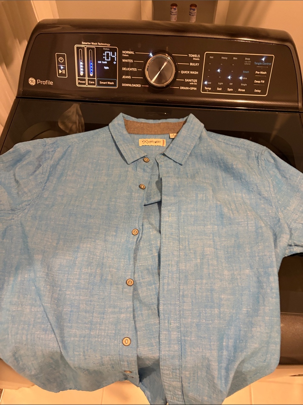 Tommy Bahama Sky Blue Linen-Blend Short Sleeve Button-Down Shirt